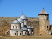 Храмовый комплекс. Церкви Николая Чудотворца и Успения Пресвятой Богородицы