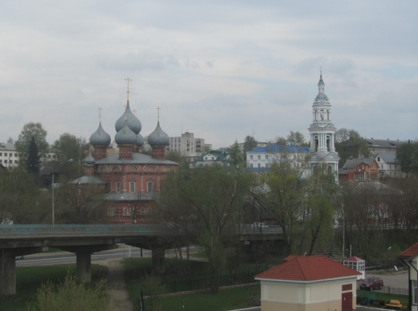 Кострома. Знаменский женский монастырь. фасады