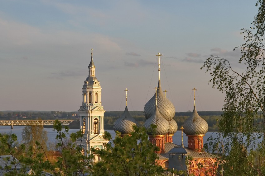 Кострома. Знаменский женский монастырь. архитектурные детали