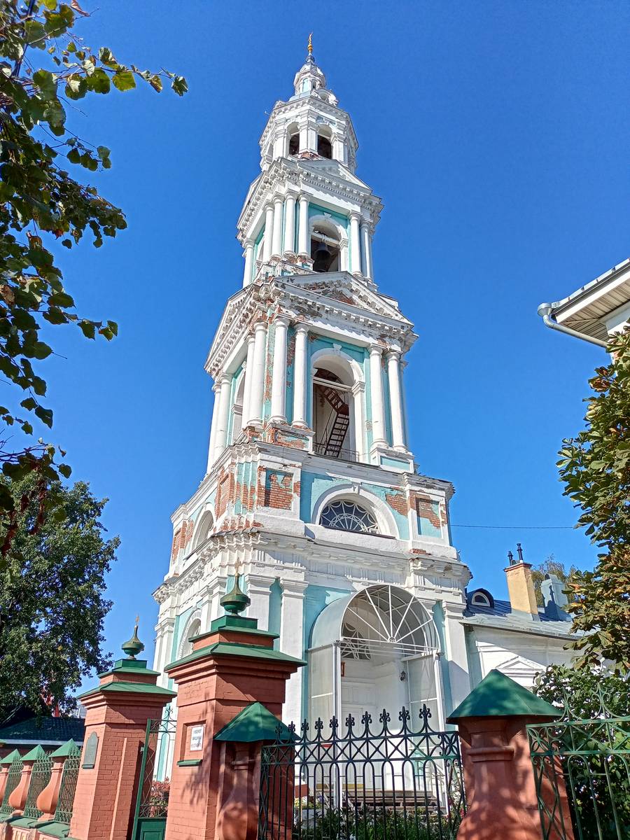 Знаменский женский монастырь. Церковь иконы Божией Матери 