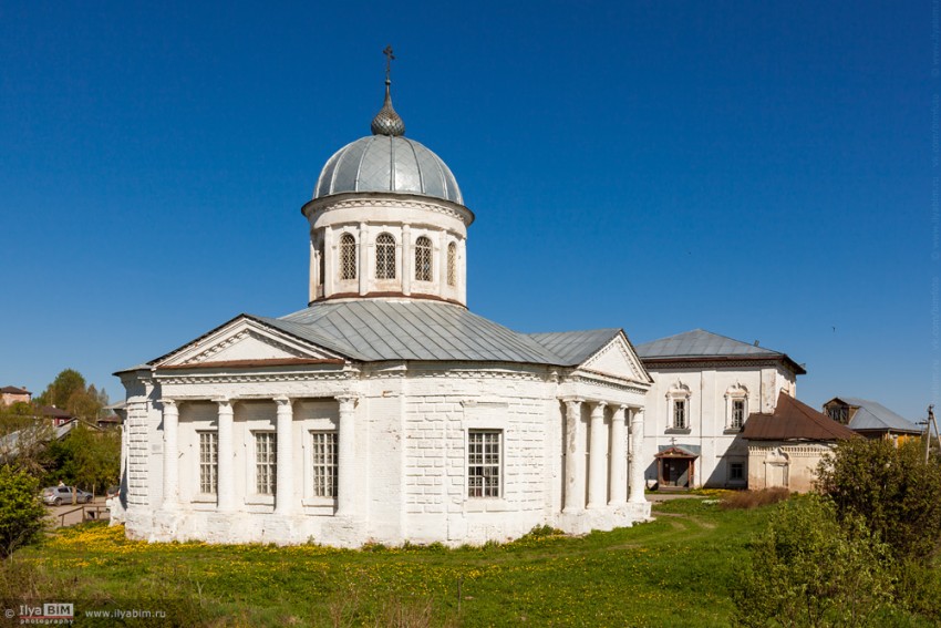 Солигалич. Церковь Спаса Преображения. фасады