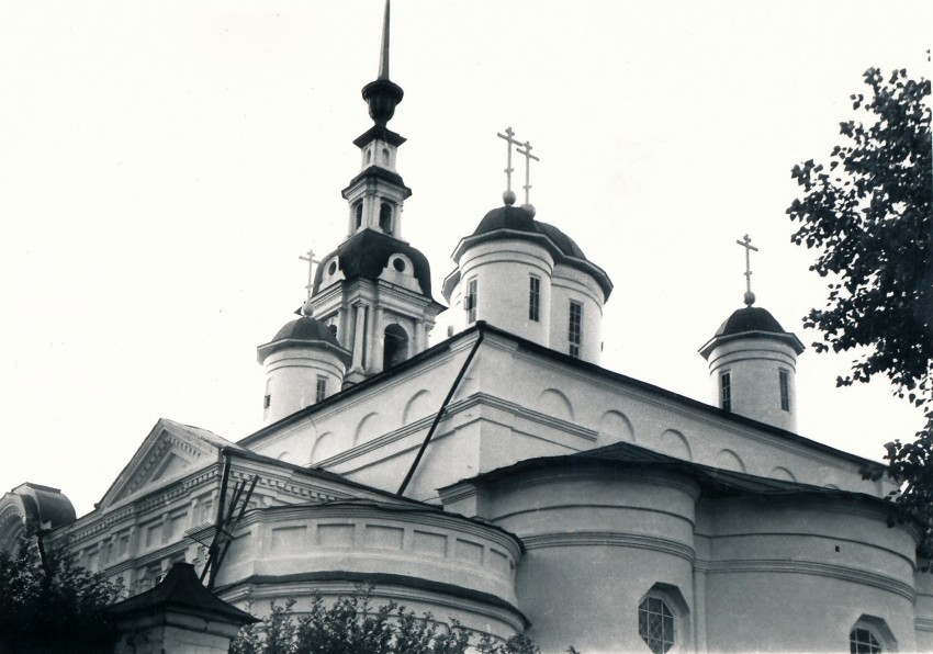 Кафедральный собор Успения Пресвятой Богородицы, Кинешма (Кинешемский район, Ивановская область). фасады
