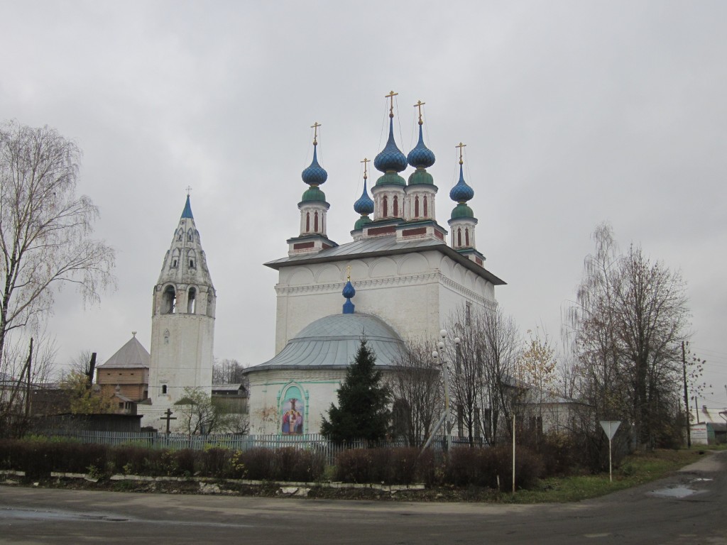 Собор Троицы Живоначальной, Лух (Лухский район, Ивановская область). фасады
