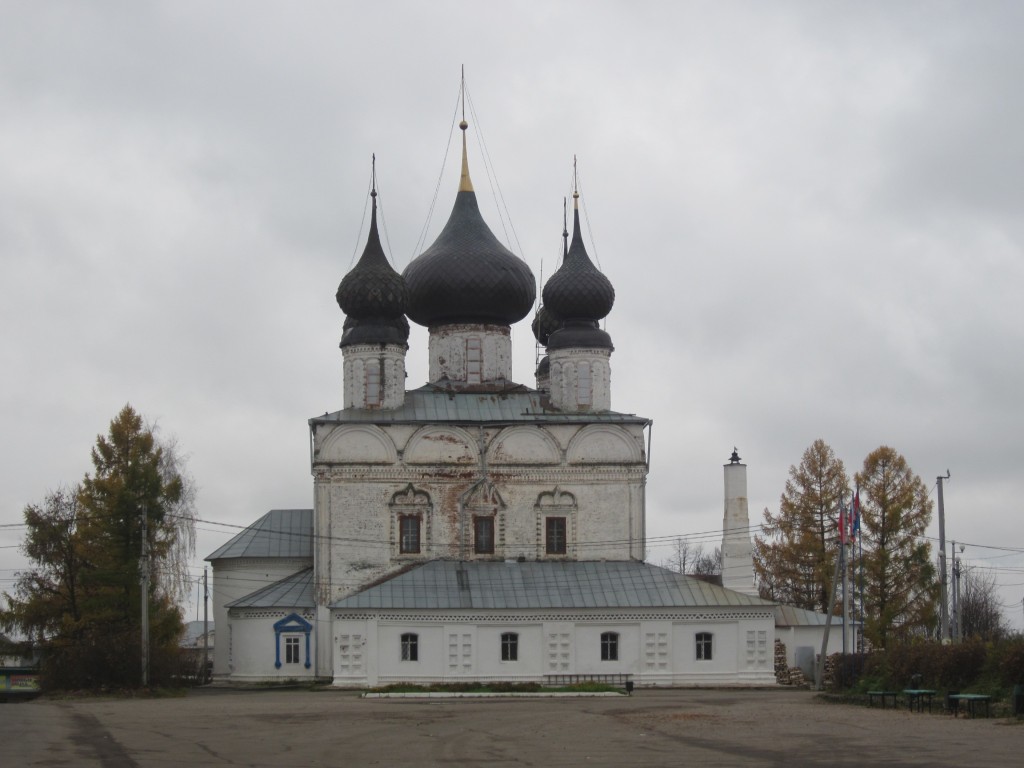 Лух. Церковь Воскресения Христова. фасады