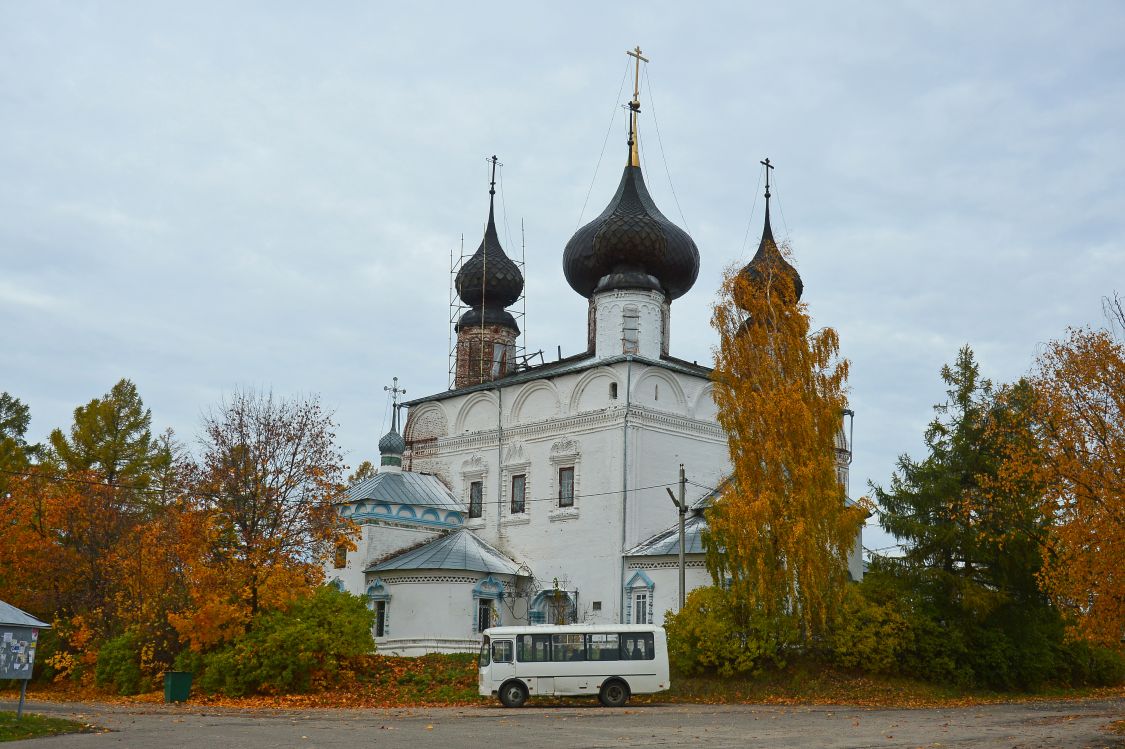 Лух. Церковь Воскресения Христова. фасады