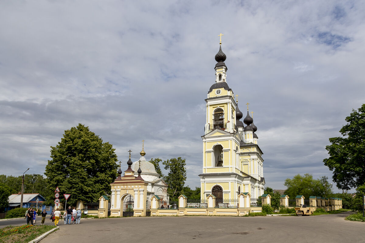 Церковь Троицы Живоначальной, Плёс (Приволжский район, Ивановская область). фасады