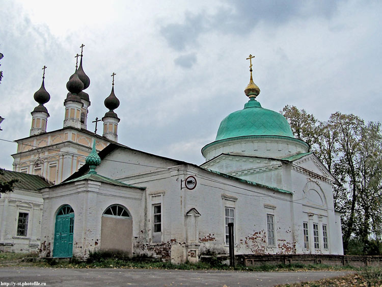 Плёс. Церковь Введения во храм Пресвятой Богородицы. фасады