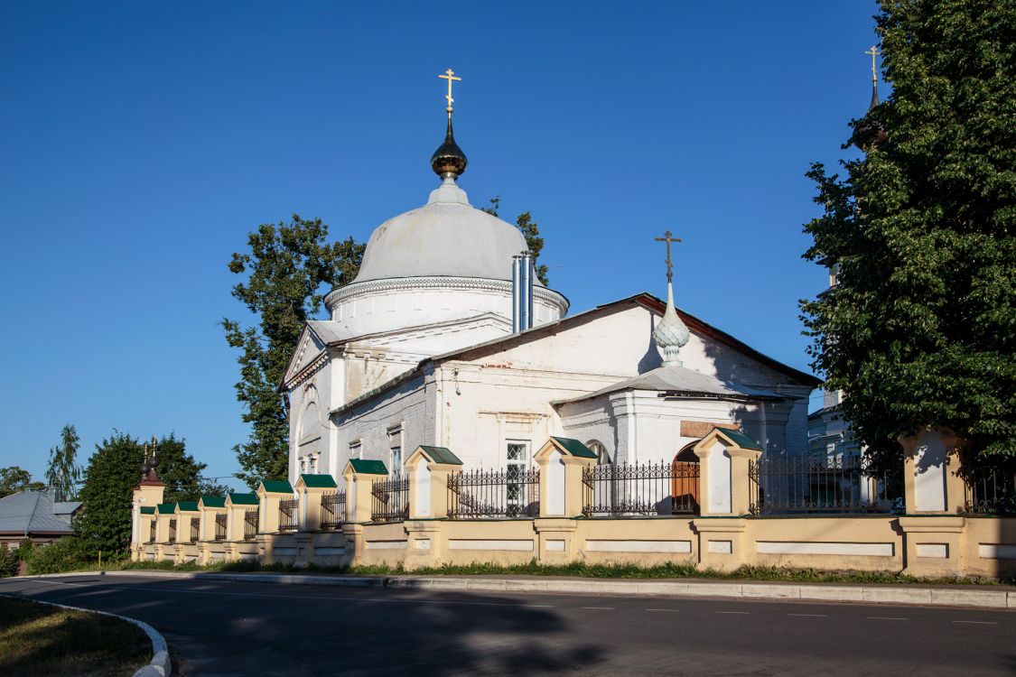 Плёс. Церковь Введения во храм Пресвятой Богородицы. фасады