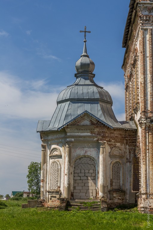 Церковь Усекновения главы Иоанна Предтечи, Парское (Родниковский район, Ивановская область). архитектурные детали