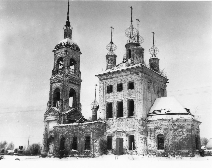 Введеньё. Церковь Вознесения Господня. фасады, Фото В.В. Лелецкого