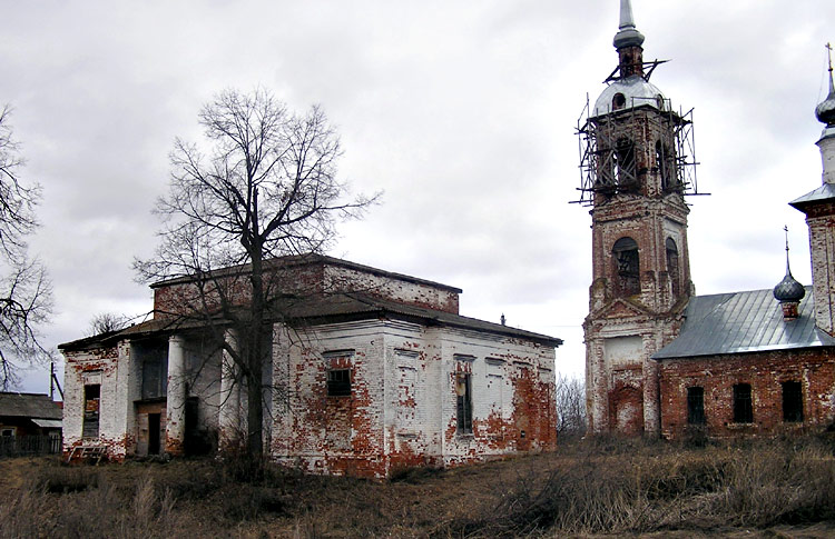 Церковь Иоанна Богослова, Введеньё (Шуйский район, Ивановская область). документальные фотографии