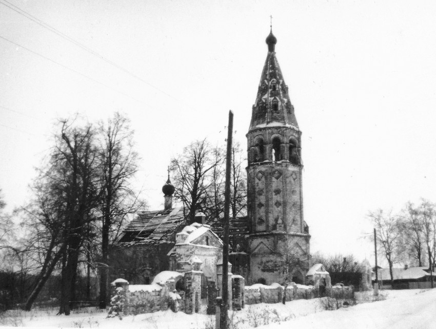Церковь Илии Пророка, Чернцы (Шуйский район, Ивановская область). фасады, Фото В.В. Лелецкого