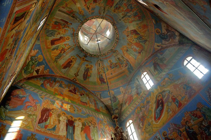 Церковь Троицы Живоначальной в Старых Черёмушках, Академический (Юго-Западный административный округ (ЮЗАО), г. Москва). интерьер и убранство