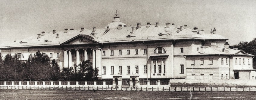 Домовая церковь Павла при Павловской (4-й городской) больнице, Даниловский (Южный административный округ (ЮАО), г. Москва). архивная фотография, Фото с сайта http://sontucio.livejournal.com/330376.html