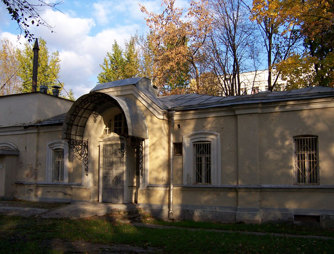 Домовая церковь Григория Неокесарийского при Павловской (4-й городской) больнице, Даниловский (Южный административный округ (ЮАО), г. Москва). фасады