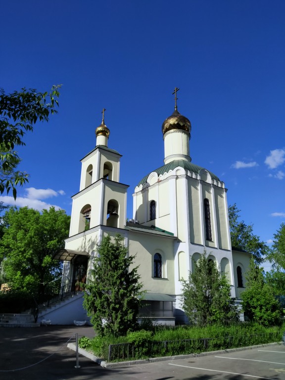 Бирюлёво Западное. Церковь Серафима Саровского на Покровском кладбище. дополнительная информация