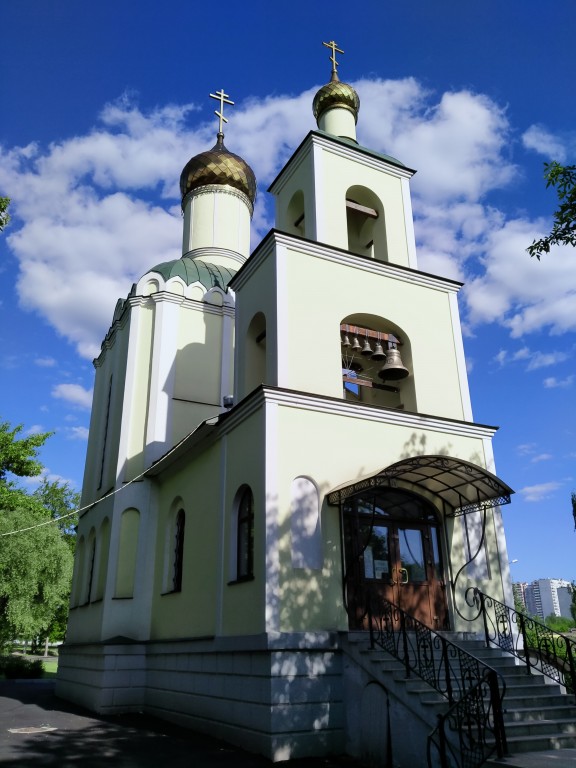 Церковь Серафима Саровского на Покровском кладбище, Бирюлёво Западное (Южный административный округ (ЮАО), г. Москва). дополнительная информация