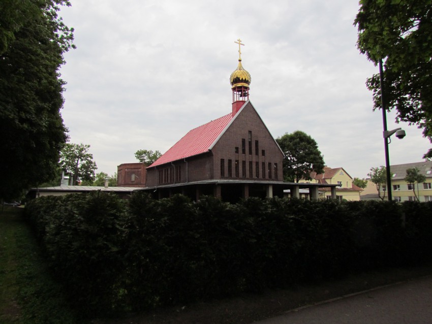 Клайпеда. Церковь Всех Святых в земле Российской просиявших. общий вид в ландшафте