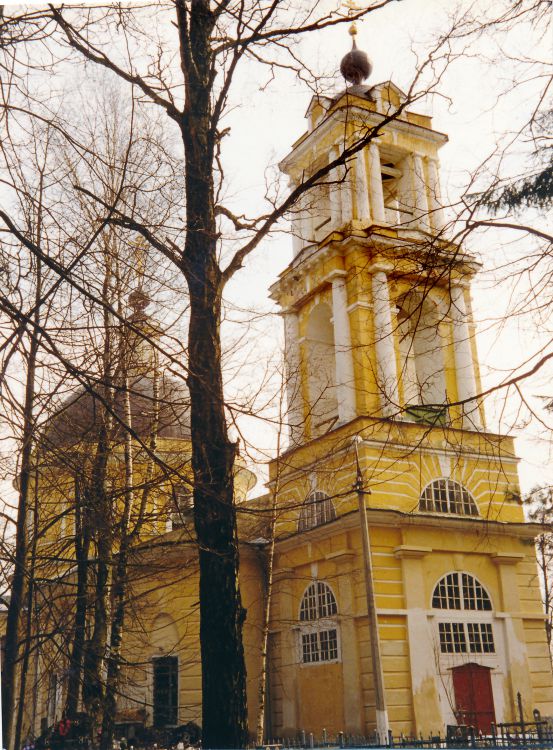 Церковь Троицы Живоначальной на Аристовом погосте, Лосино-Петровский (Лосино-Петровский городской округ и ЗАТО Звёздный городок, Московская область). фасады