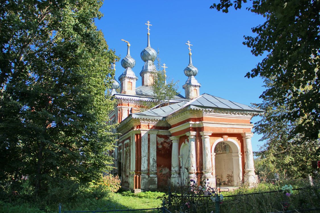 Церковь Михаила Архангела, Леонтьевское (Большесельский район, Ярославская область). фасады