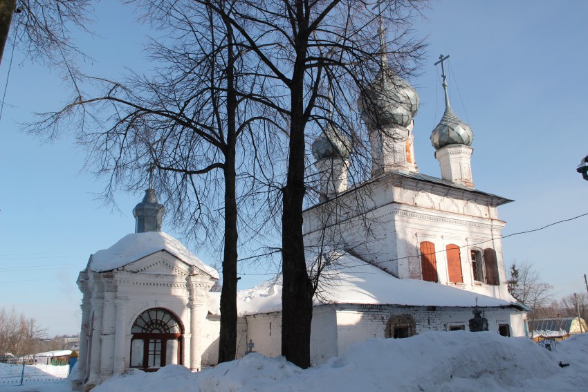 Церковь Преображения Господня, Некрасовское (Некрасовский район, Ярославская область). общий вид в ландшафте