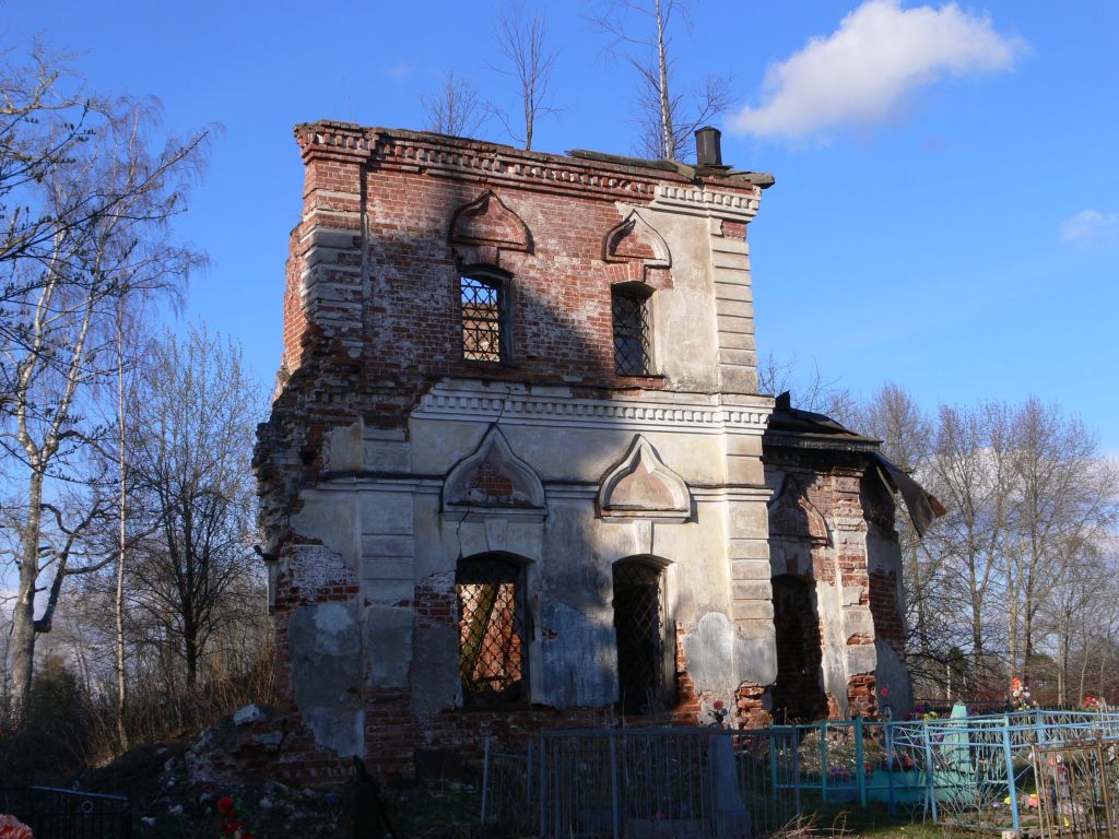 Покров-Рогули. Церковь Космы и Дамиана. фасады