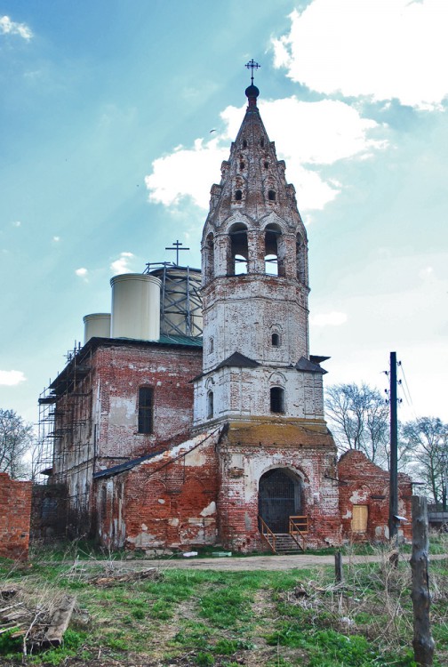 Поречье-Рыбное. Церковь Петра и Павла. фасады