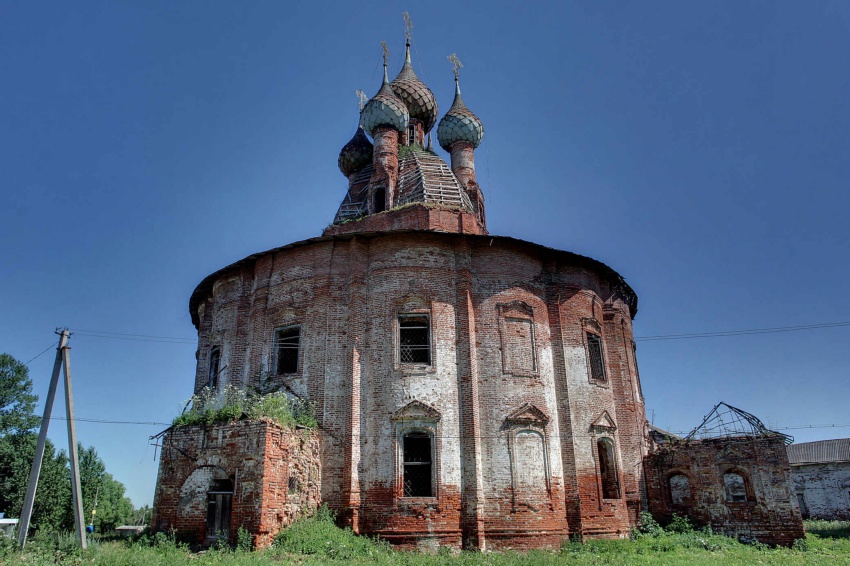 Церковь Казанской иконы Божией Матери, Курба (Ярославский район, Ярославская область). фасады