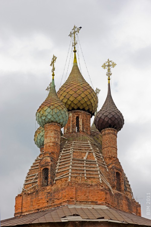Церковь Казанской иконы Божией Матери, Курба (Ярославский район, Ярославская область). архитектурные детали