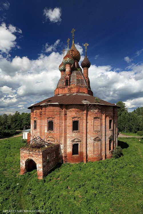 Курба. Церковь Казанской иконы Божией Матери. фасады