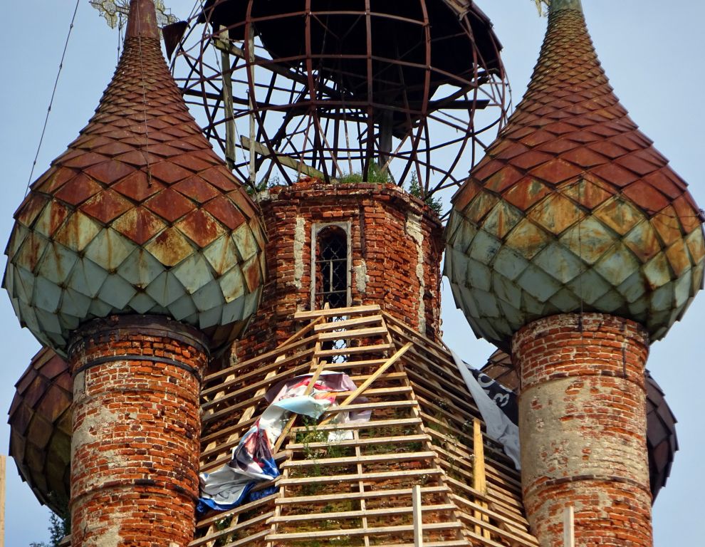 Церковь Казанской иконы Божией Матери, Курба (Ярославский район, Ярославская область). архитектурные детали