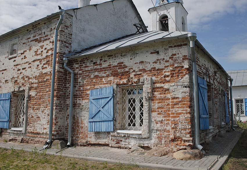 Церковь Троицы Живоначальной, Толгоболь (Ярославский район, Ярославская область). архитектурные детали