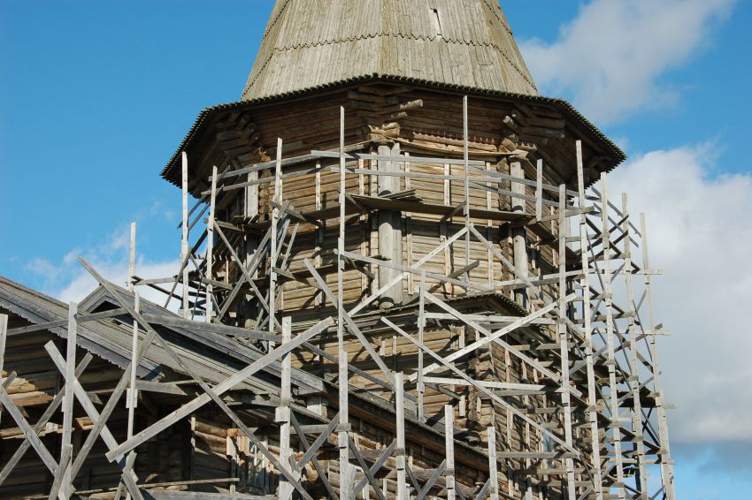 Столетовская (Лядины). Лядинский погост. Церковь Покрова Пресвятой Богородицы (Покрово-Власьевская). архитектурные детали