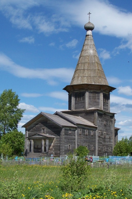 Столетовская (Лядины). Лядинский погост. Церковь Покрова Пресвятой Богородицы (Покрово-Власьевская). фасады