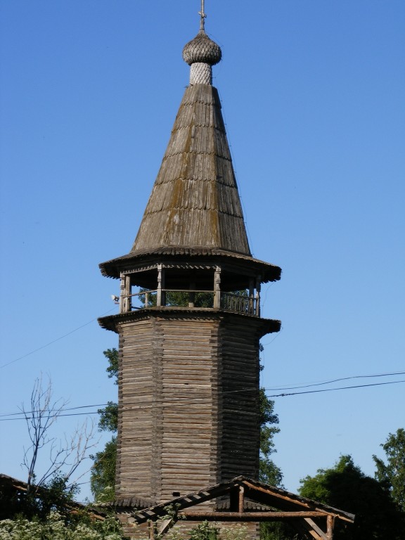 Столетовская (Лядины). Лядинский погост. Церковь Покрова Пресвятой Богородицы (Покрово-Власьевская). фасады