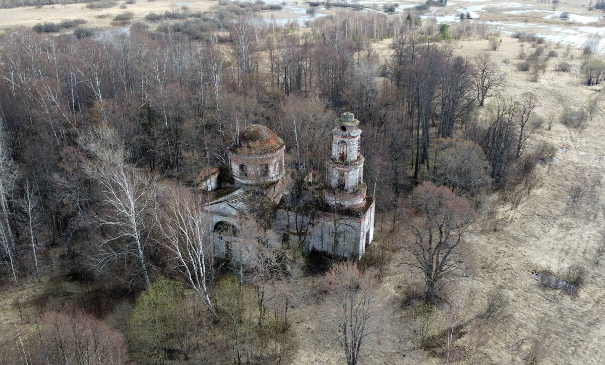Церковь Троицы Живоначальной, Троица, урочище (Вичугский район, Ивановская область). фасады