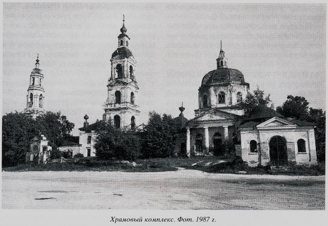 Храмовый комплекс. Церкви Успения Пресвятой Богородицы и Преображения Господня, Порздни (Лухский район, Ивановская область). архивная фотография, 