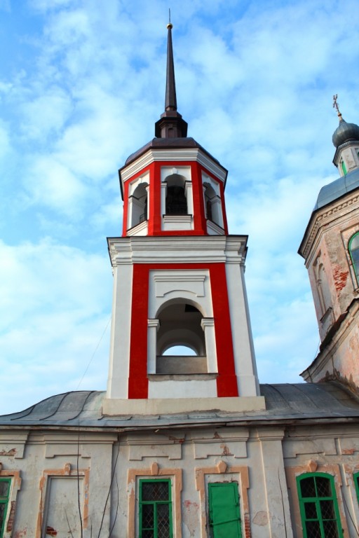 Церковь Петра и Павла, Кашин (Кашинский городской округ, Тверская область). архитектурные детали, Колокольня, вид с юга