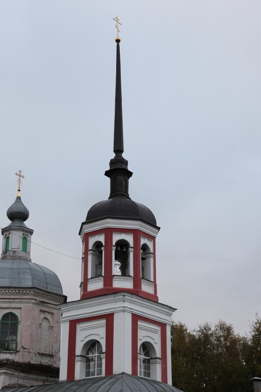 Кашин. Церковь Петра и Павла. архитектурные детали