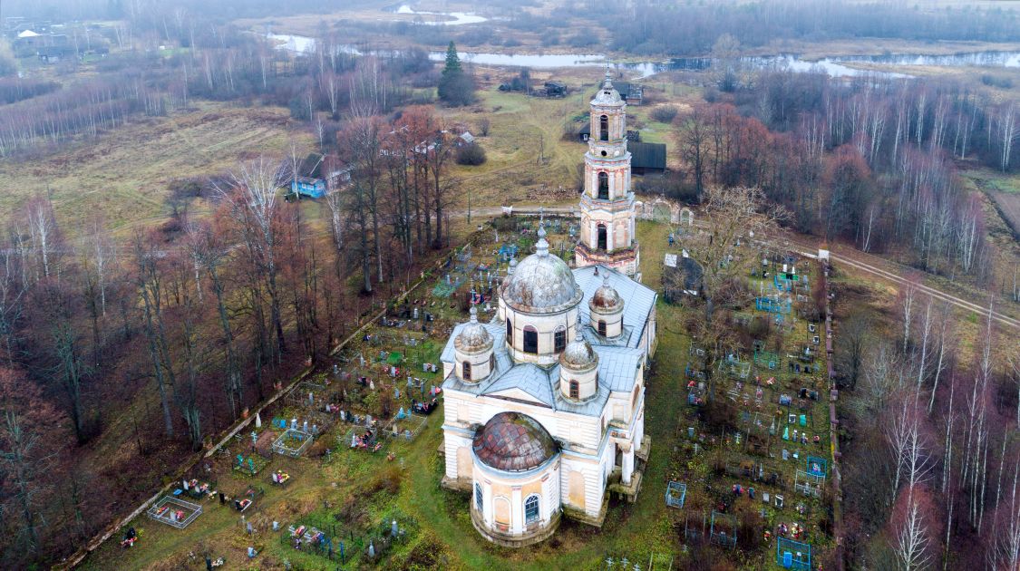 Церковь Воскресения Христова, Воскресенское Старое (Лухский район, Ивановская область). общий вид в ландшафте