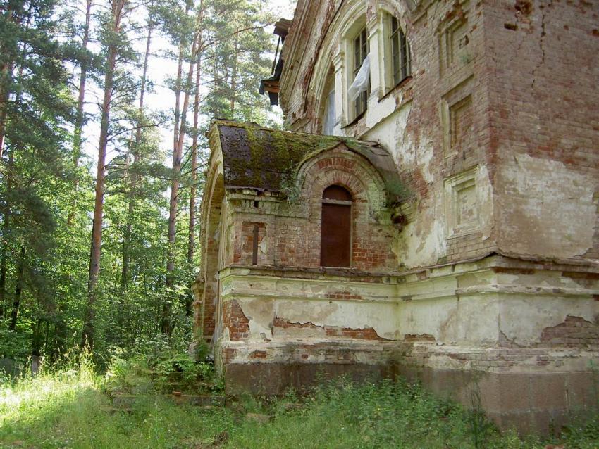 Зажупанье. Церковь Михаила Архангела. архитектурные детали