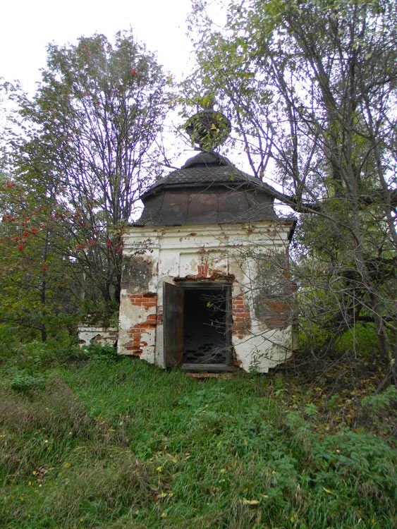 Макаровское. Церковь Казанской иконы Божией Матери. дополнительная информация, Часовня