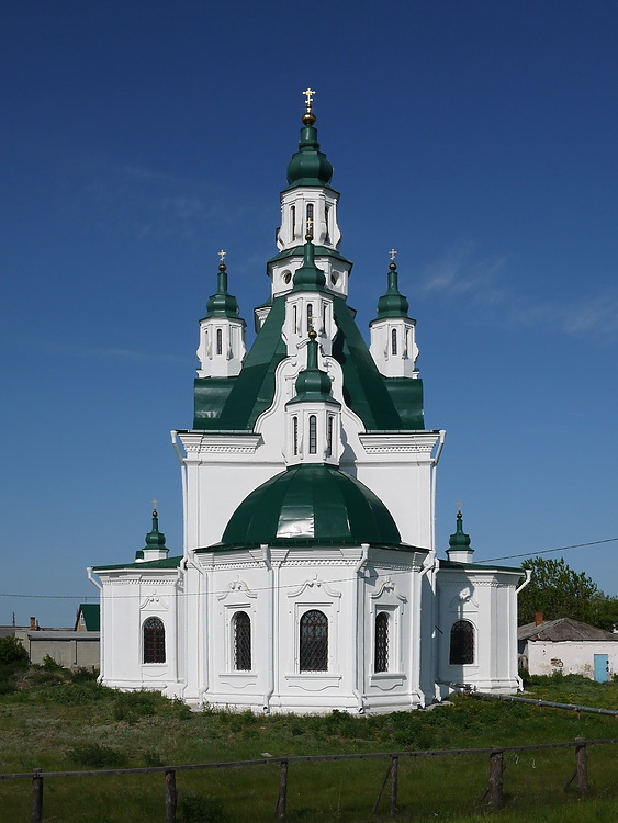 Карачельское. Церковь Трех Святителей. фасады, Восточный фасад