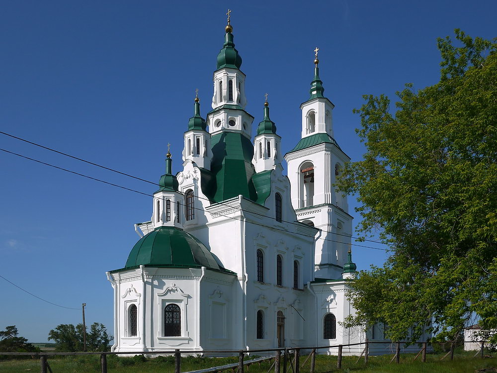 Церковь Трех Святителей, Карачельское (Шумихинский район, Курганская область). фасады, Вид с северо-востока