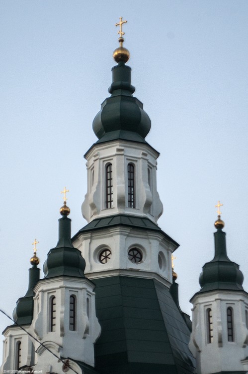 Церковь Трех Святителей, Карачельское (Шумихинский район, Курганская область). архитектурные детали