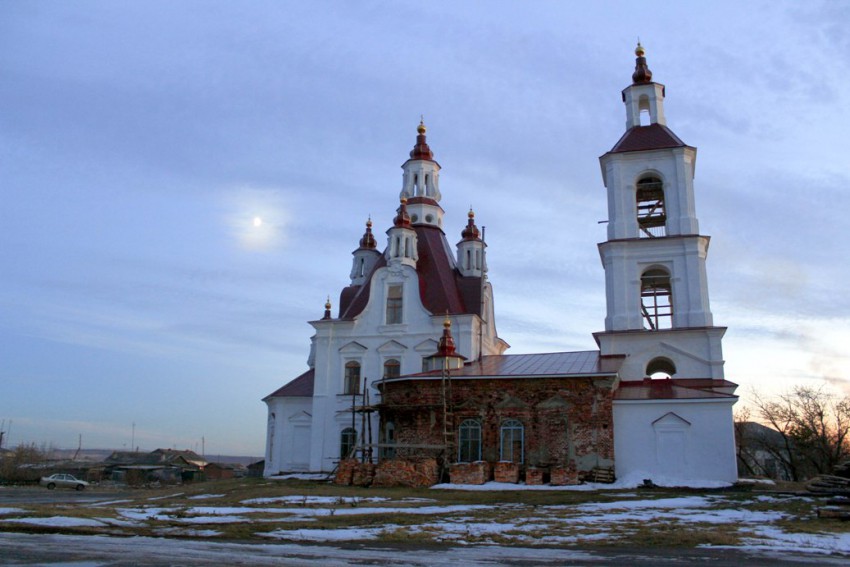 Белоярское. Церковь Флора и Лавра. фасады