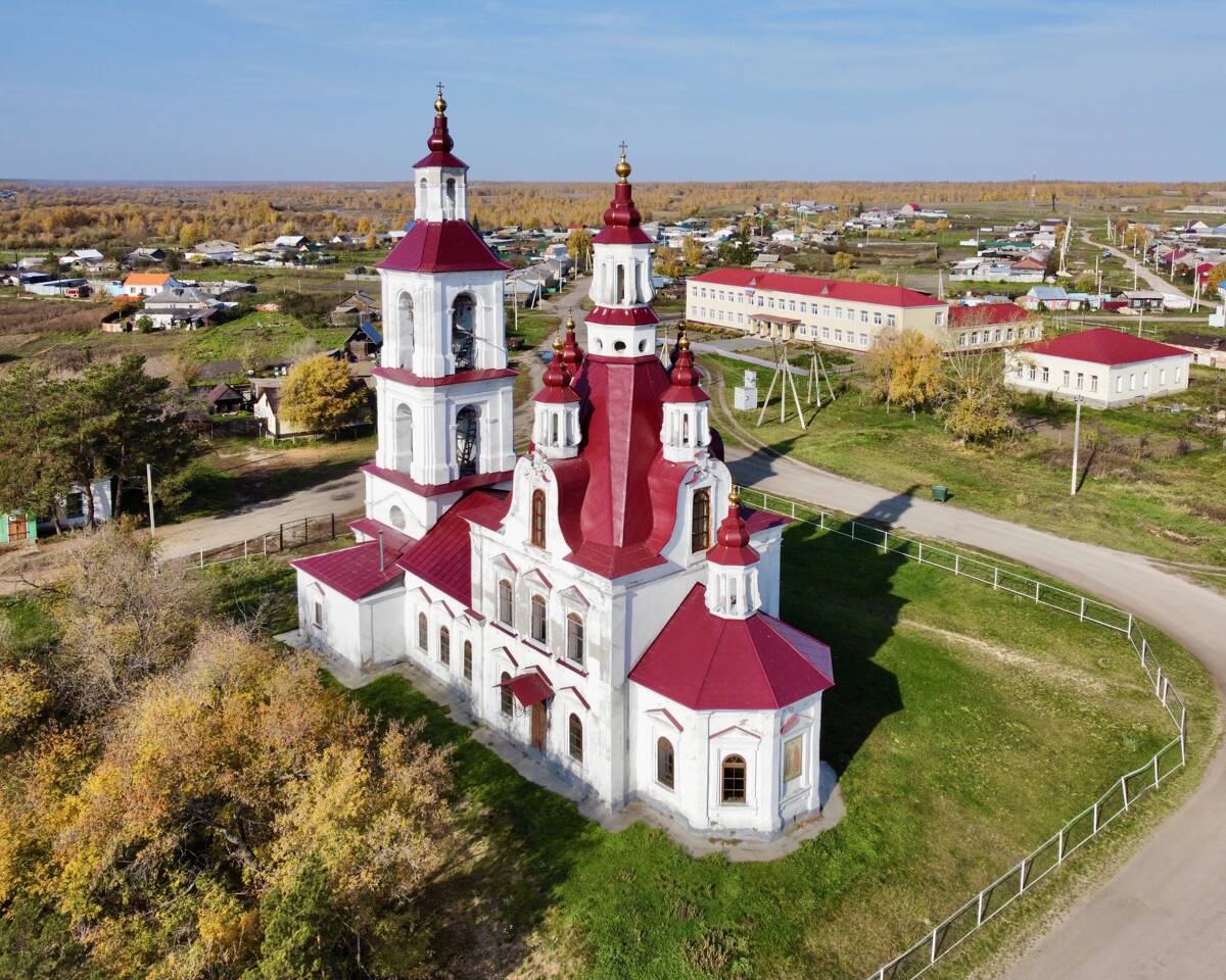Церковь Флора и Лавра, Белоярское (Щучанский район, Курганская область). фасады, Вид с ЮВ