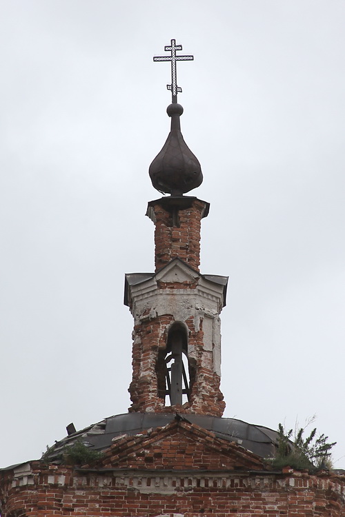 Церковь Николая Чудотворца, Таловка (Юргамышский район, Курганская область). архитектурные детали, Завершение колокольни