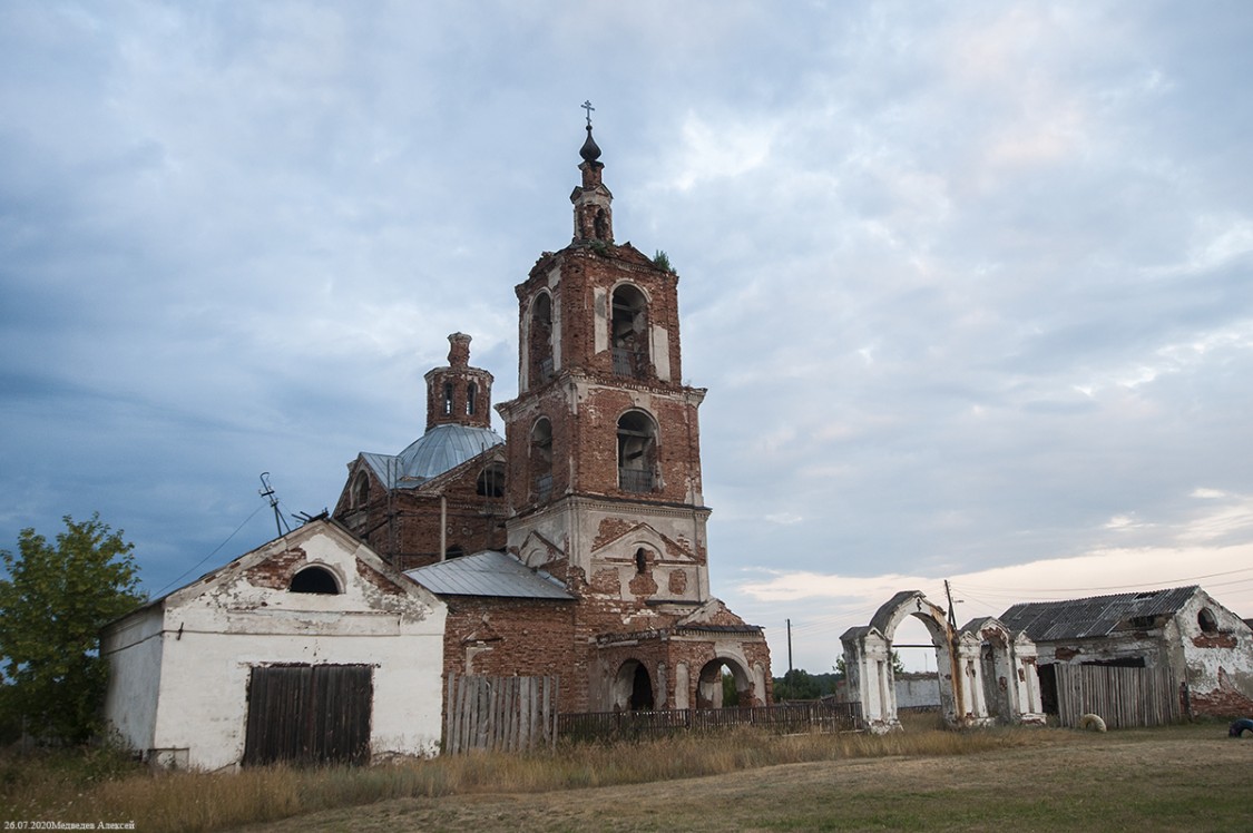 Таловка. Церковь Николая Чудотворца. фасады