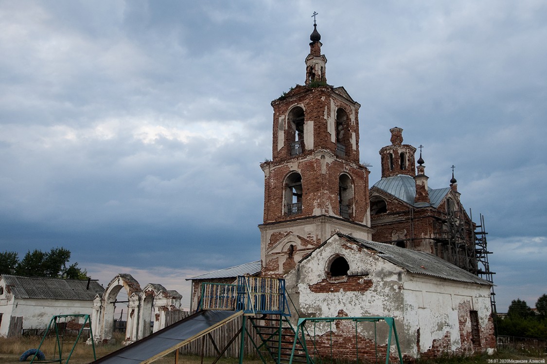 Церковь Николая Чудотворца, Таловка (Юргамышский район, Курганская область). фасады